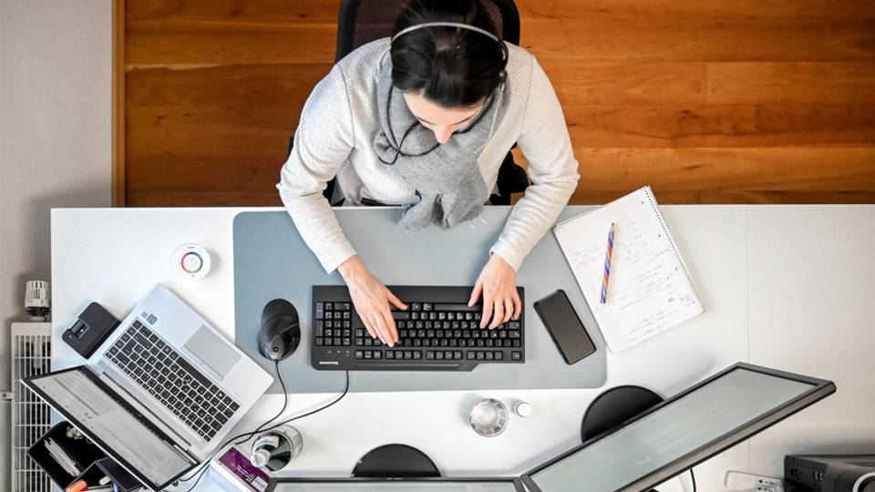 Furti d’identità online, Internet aiuta a evitare brutte sorprese Furti d’identità online, Internet aiuta a evitare brutte sorprese