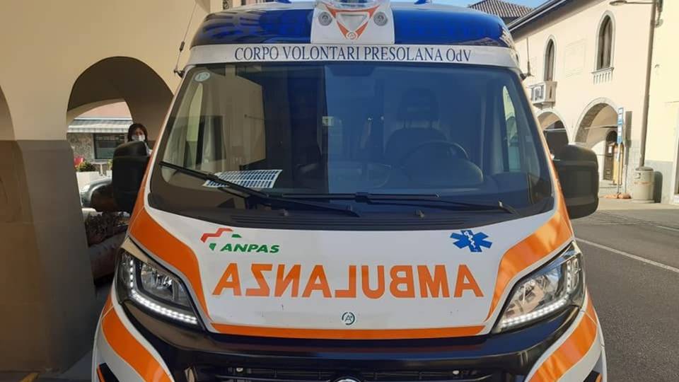 S’accascia sul motorino, anziano muore poco dopo in ambulanza S’accascia sul motorino, anziano muore poco dopo in ambulanza