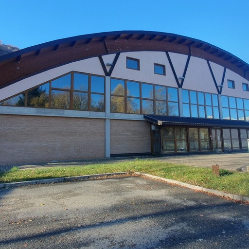 Chiude il palazzetto, lo sport fermo per più di tre mesi. Necessario un nuovo bando Cronaca