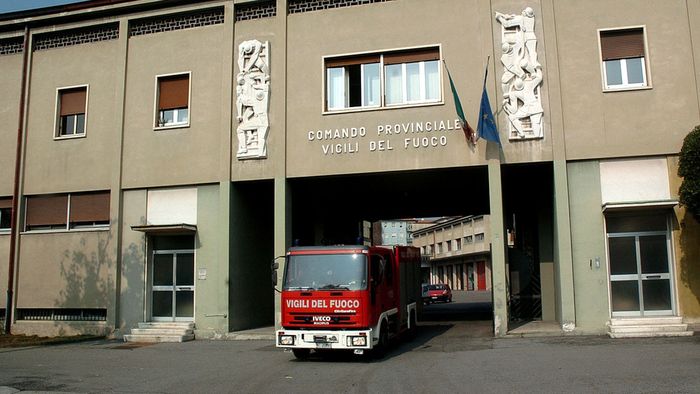 Vigili del fuoco, oltre seimila uscite e incendi aumentati del 30 per cento Vigili del fuoco, oltre seimila uscite e incendi aumentati del 30 per cento