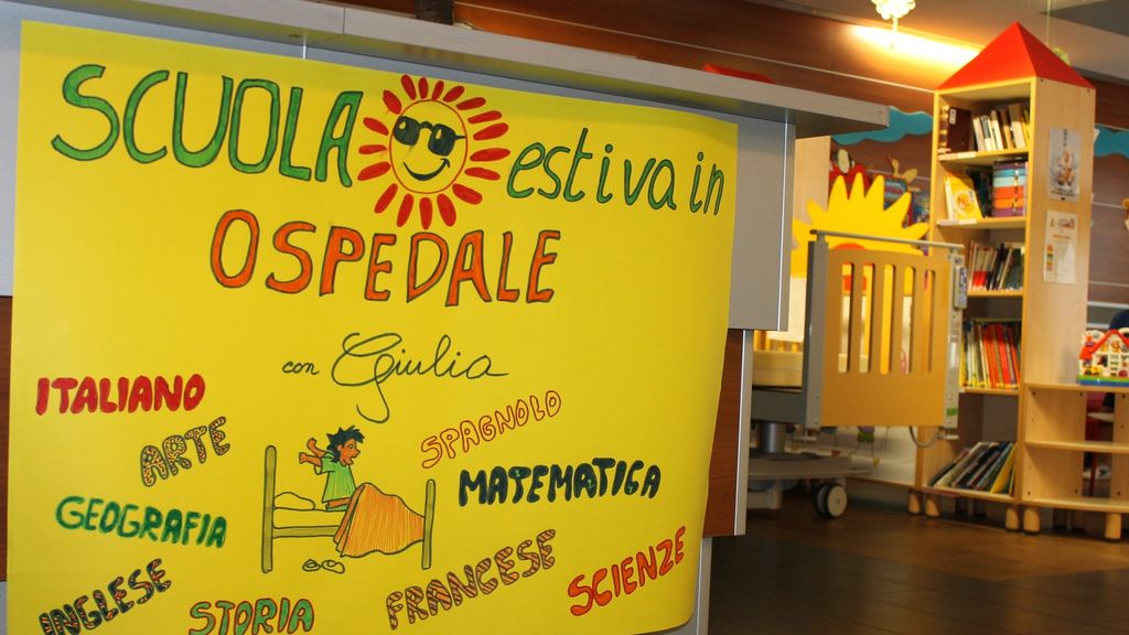 Vuoi insegnare nella scuola estiva dell’ospedale? Al via le iscrizioni per la formazione Vuoi insegnare nella scuola estiva dell’ospedale? Al via le iscrizioni per la formazione