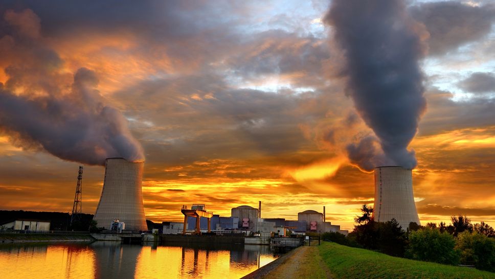 Una centrale nucleare in Francia