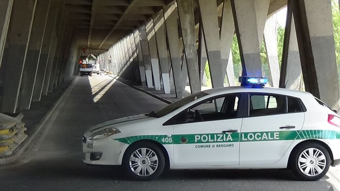 Cadono calcinacci dal viadotto di Boccaleone, possibili lavori già a settembre Cadono calcinacci dal viadotto di Boccaleone, possibili lavori già a settembre