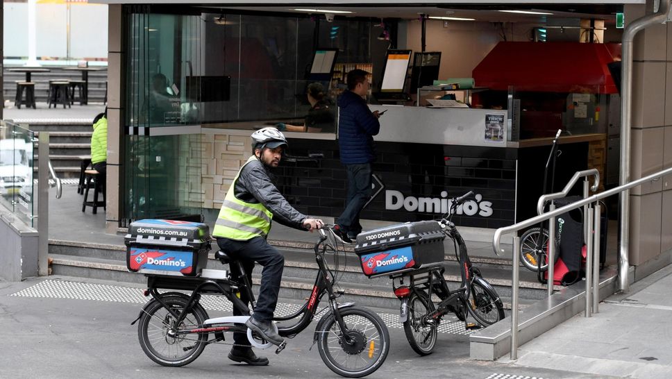 «Domino’s» colosso americano della pizza è stato costretto a lasciare l’Italia «Domino’s» colosso americano della pizza è stato costretto a lasciare l’Italia