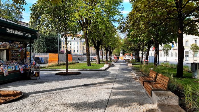 Piazza Matteotti, nuovo look e lavori in corso ancora per qualche settimana Piazza Matteotti, nuovo look e lavori in corso ancora per qualche settimana