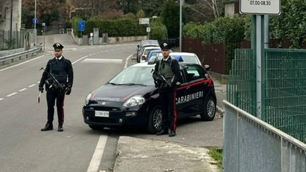 Donna colpita alla testa con una bottiglia: chiuso per 45 giorni un bar a Mozzo Donna colpita alla testa con una bottiglia: chiuso per 45 giorni un bar a Mozzo