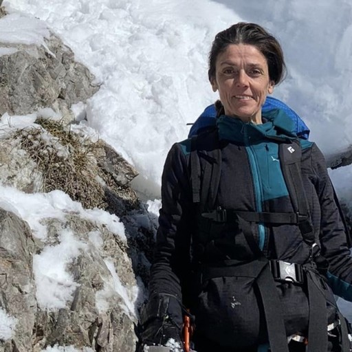 Malore in quota, cade sotto gli occhi del marito per 70 metri: muore a ...
