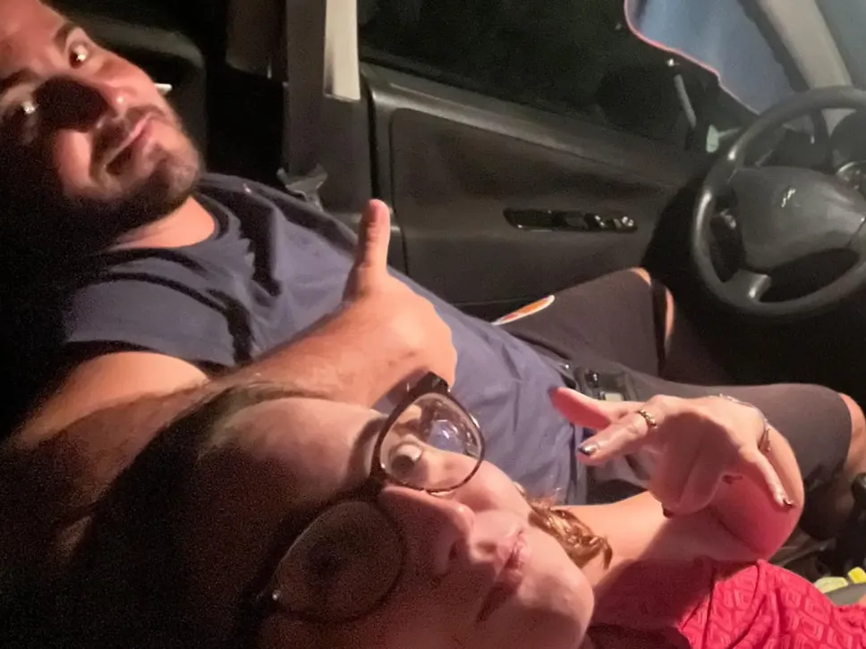 La coppia bergamasca: notte in auto La coppia bergamasca: notte in auto