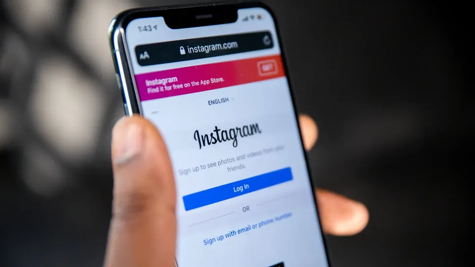 La schermata di login di InstagramSolen Feyissa