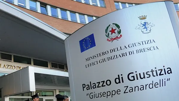 Il Palazzo di giustizia di Brescia dove ha sede anche la Procura generale