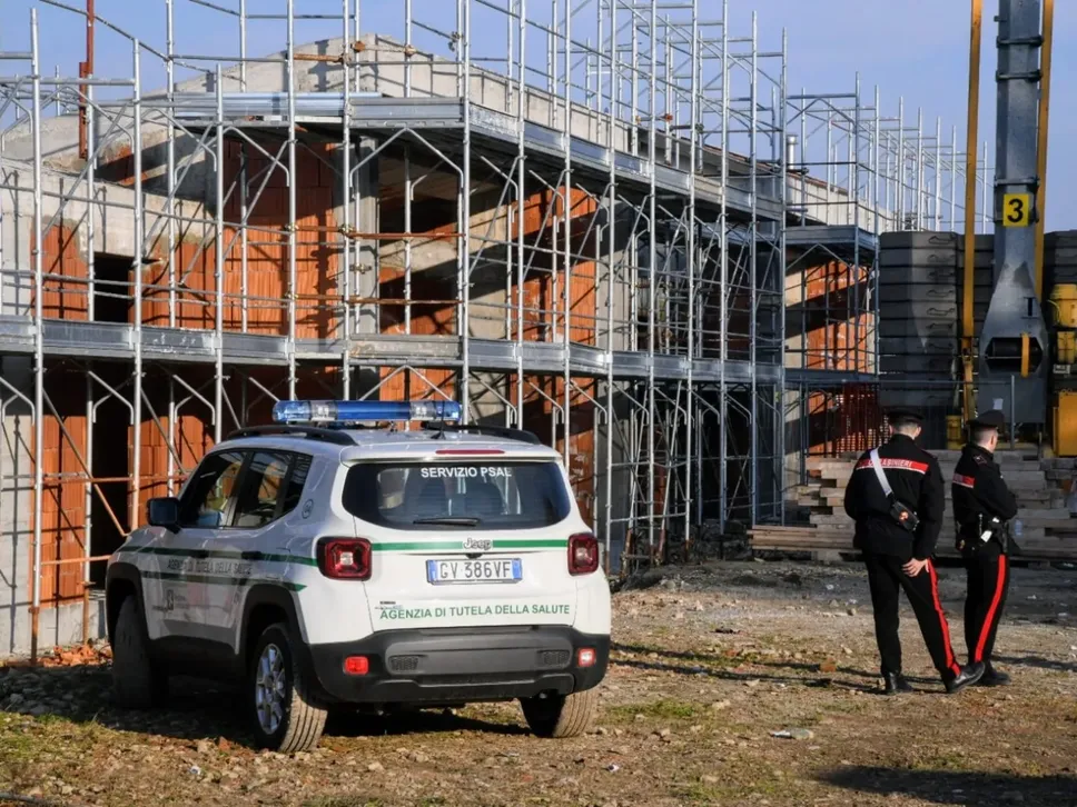 I rilievi dei Carabinieri e della Polizia locale