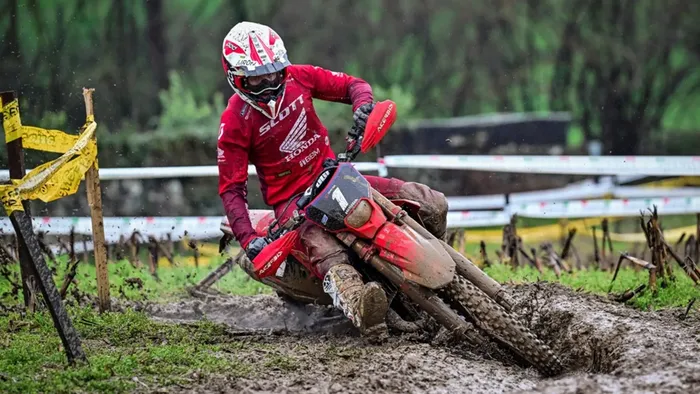 Os jogadores ferozes de Bergamo, mas Oldrati não está lá