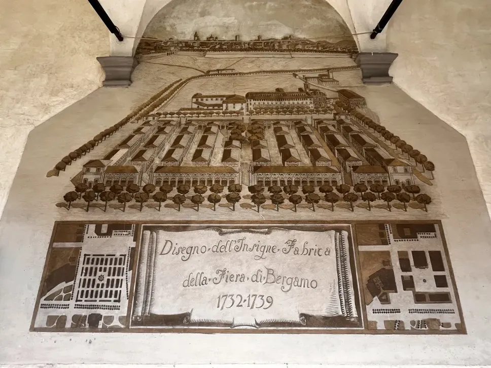 Un affresco nel chiostro di Santa Marta mostra come era la vecchia Fiera