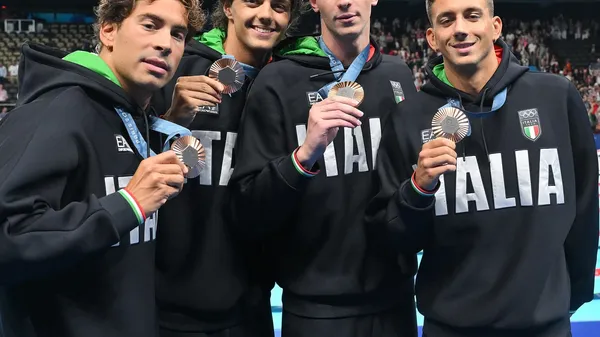 La 4x100 di bronzo: da sinistra Manuel Frigo, Thomas Ceccon, Alessandro Miressi e  Paolo Conte Bonin