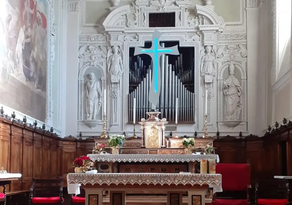 Gli interni della chiesa parrocchiale