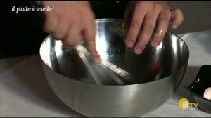 IL PIATTO E' SERVITO