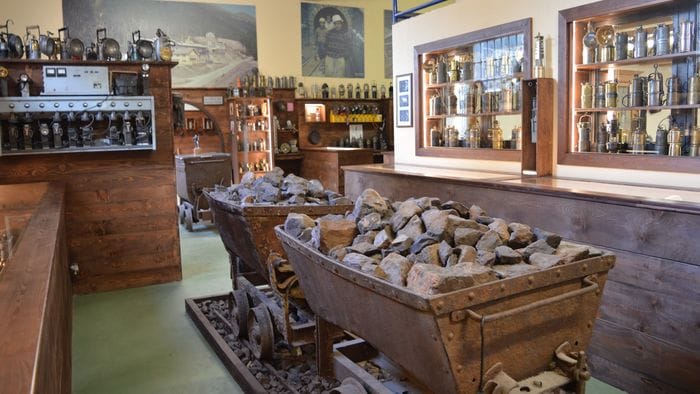 https://storage.ecodibergamo.it/media/photologue/2025/10/10/photos/cache/giornate-fai-dautunno-un-viaggio-tra-luoghi-nascosti-e-storie-di-comunita_cee586b0-a5ea-11f0-ab25-27d30ab876f4_1920_1080_v3_large_16_9.jpg