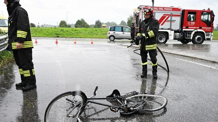 ho improvvisato un laccio emostatico e ho salvato la vita a quell8217uomo ferito