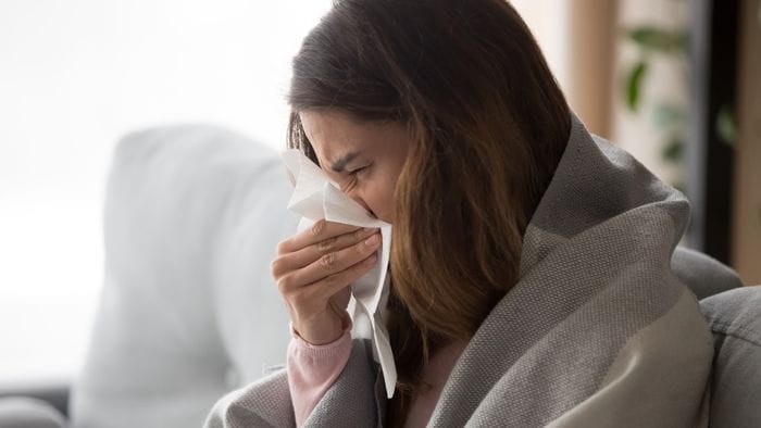 Virus respiratori e Covid, 8mila casi. Antinfluenzale, da lunedì 13 ottobre il via per tutti