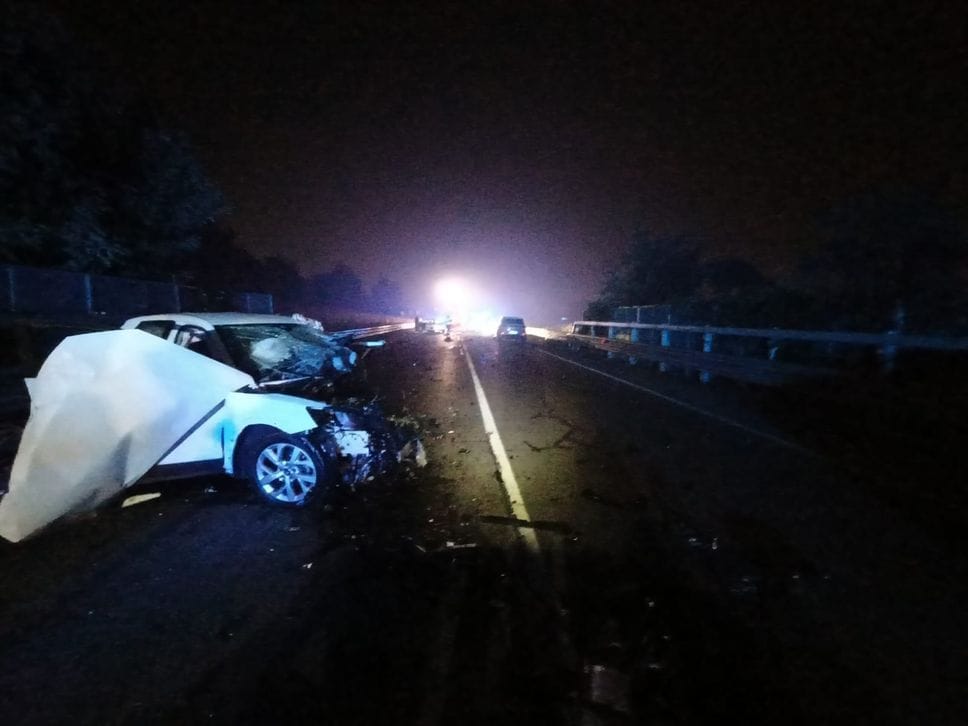 L’auto distrutta nell’incidente L’auto distrutta nell’incidente