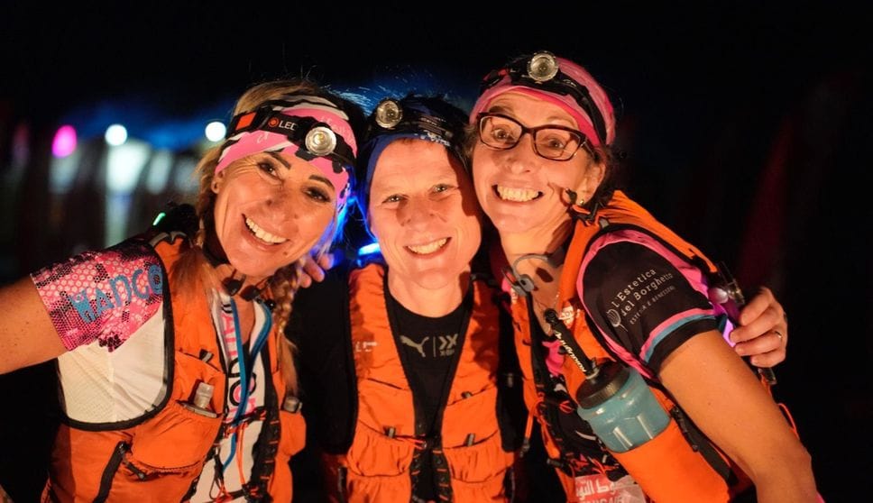 Daniela Andreini, al centro, con le amiche e compagne di avventura Lia Ratti (a sinistra) e Tiziana Giavazzi Daniela Andreini, al centro, con le amiche e compagne di avventura Lia Ratti (a sinistra) e Tiziana Giavazzi
