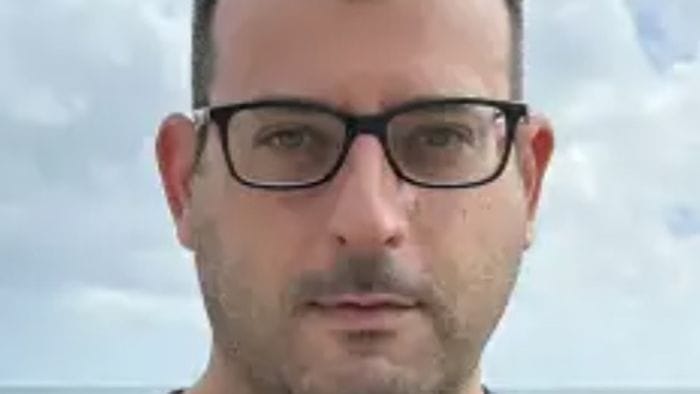 L’ultimo saluto a Yuri Ravizza: mercoledì il funerale del quarantenne morto in moto L’ultimo saluto a Yuri Ravizza: mercoledì il funerale del quarantenne morto in moto