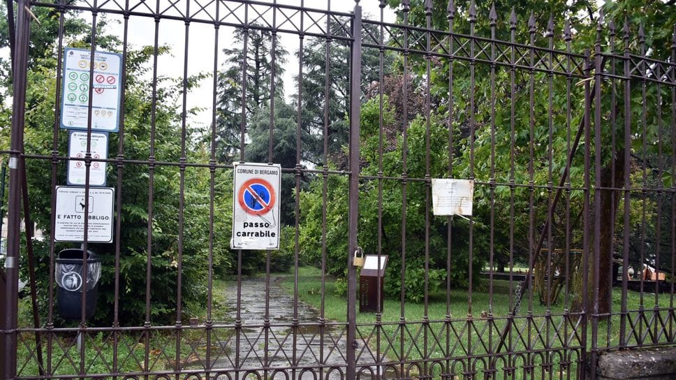 Il cancello chiuso del Parco di Sant’Agostino Il cancello chiuso del Parco di Sant’Agostino