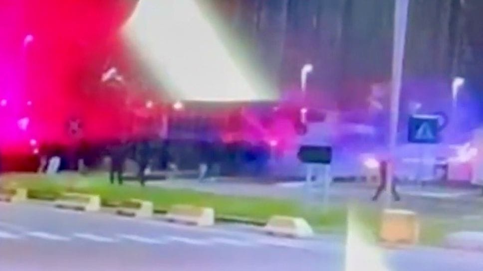 Gli scontri in autostrada tra atalantini e comaschi Gli scontri in autostrada tra atalantini e comaschi