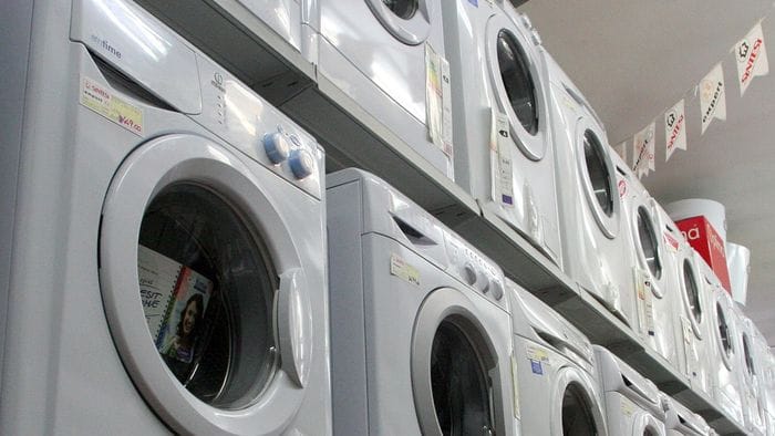 https://storage.ecodibergamo.it/media/photologue/2025/10/15/photos/cache/bonus-mobili-per-il-2025-ecco-i-limiti-e-le-condizioni-da-sapere_bb49b8ea-a934-11f0-b221-31e719b4b64b_1920_1080_v3_large_16_9.jpg