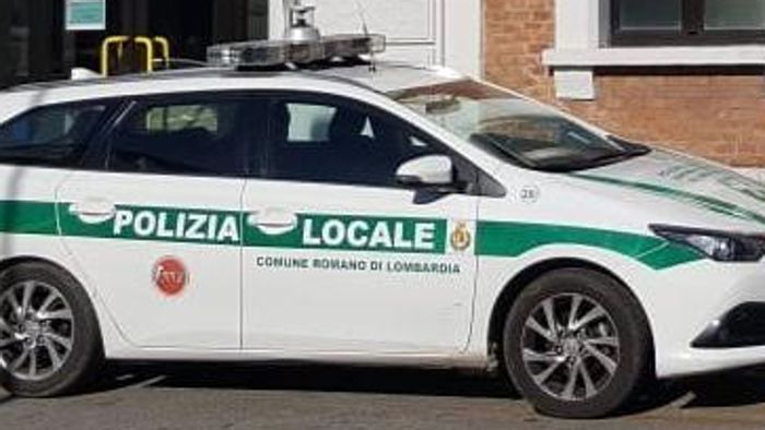 https://storage.ecodibergamo.it/media/photologue/2025/10/15/photos/cache/la-segnalazione-di-una-cittadina-denunciato-un-30enne-in-un-parco-di-romano_cf3e5d4c-a989-11f0-b221-31e719b4b64b_1920_1080_v3_large_16_9.jpg