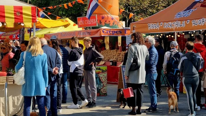 a bergamo sono arrivati i mercatanti in fiera