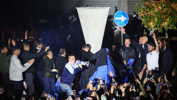 Europa League, un trionfo ora scolpito nel marmo Foto e video della serata Europa League, un trionfo ora scolpito nel marmo Foto e video della serata
