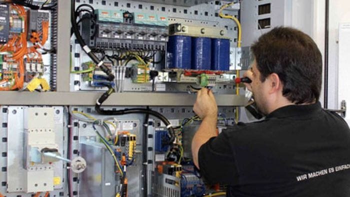 https://storage.ecodibergamo.it/media/photologue/2025/10/20/photos/cache/le-offerte-di-lavoro-nei-centri-per-limpiego-della-provincia-di-bergamo_ea89a362-adc2-11f0-8cce-bf1b9d25f283_1920_1080_v3_large_16_9.jpg