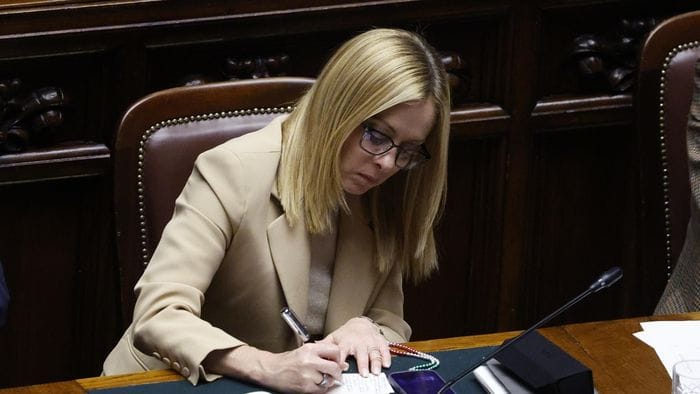 https://storage.ecodibergamo.it/media/photologue/2025/10/23/photos/cache/campo-largo-diviso-il-governo-piu-stabile_8394eb90-afdd-11f0-81ae-5f581298ebf8_1920_1080_v3_large_16_9.jpg
