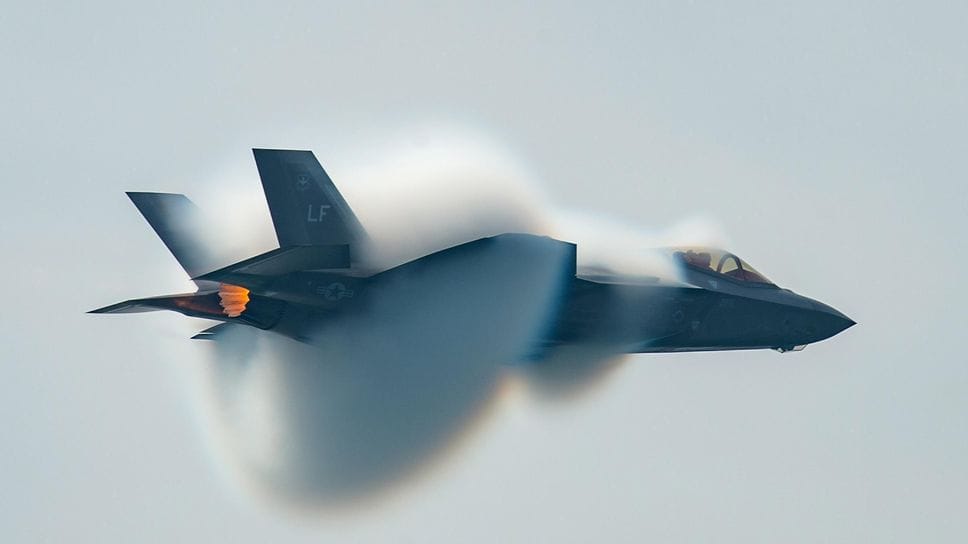 Nuovi aerei sostituiranno gli F35 Nuovi aerei sostituiranno gli F35
