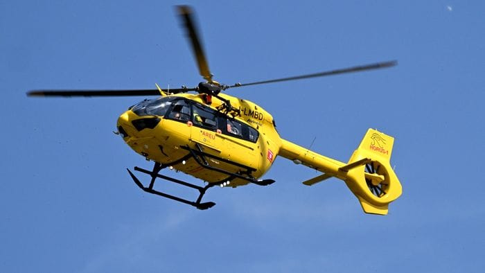 https://storage.ecodibergamo.it/media/photologue/2025/10/25/photos/cache/grave-incidente-tra-auto-e-moto-a-pradalunga-in-volo-lelisoccorso_fd1d5200-b1bc-11f0-80bb-756a8e6dc121_1920_1080_v3_large_16_9.jpg