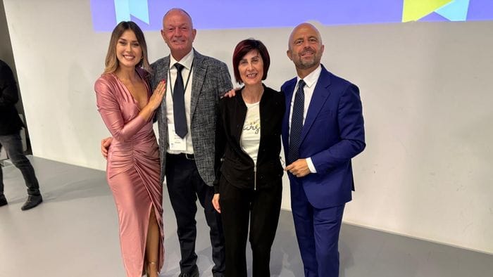 Il «maratoneta» delle costruzioni è bergamasco: in 51 anni ha lavorato 86.700 ore Il «maratoneta» delle costruzioni è bergamasco: in 51 anni ha lavorato 86.700 ore