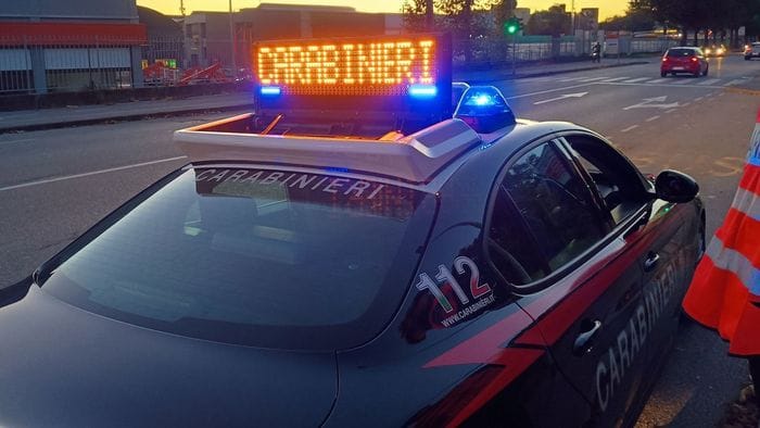 ricercato per tre rapine arrestato durante i controlli dei carabinieri tra bergamo e calcinate da Ecodibergamo.it ricercato per tre rapine arrestato durante i controlli dei carabinieri tra bergamo e calcinate