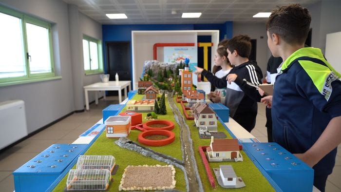 Anche per l’anno scolastico 2025/2026, con Uniacque gli studenti scoprono il valore della sostenibilità Anche per l’anno scolastico 2025/2026, con Uniacque gli studenti scoprono il valore della sostenibilità