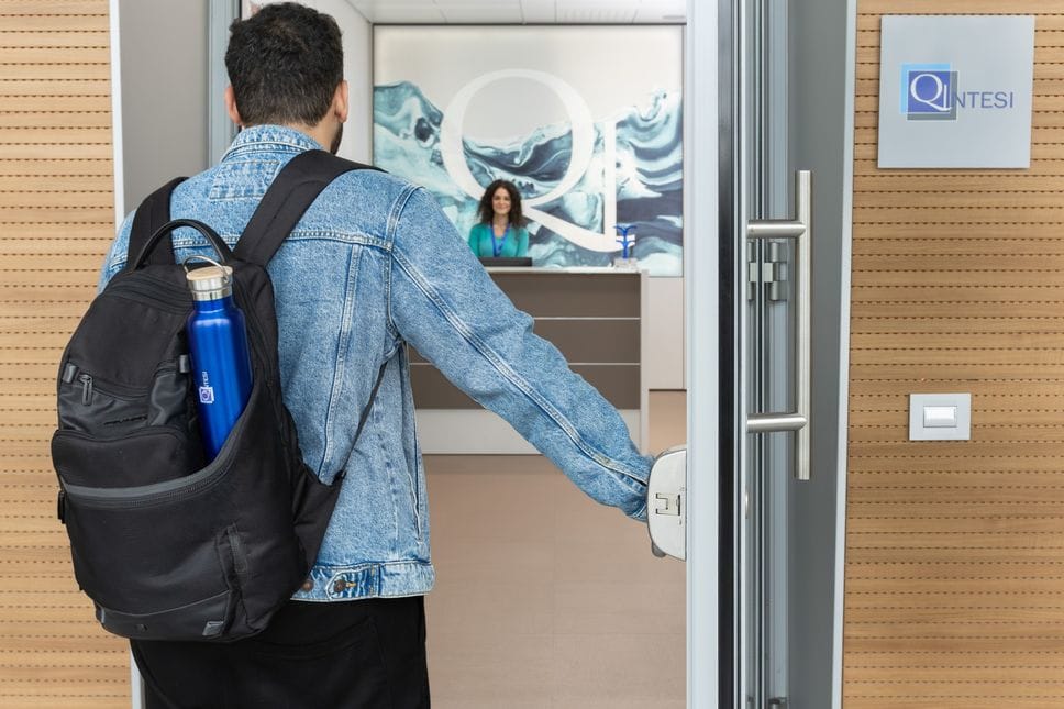 L'ingresso di Qintesi al Kilometro Rosso L'ingresso di Qintesi al Kilometro Rosso