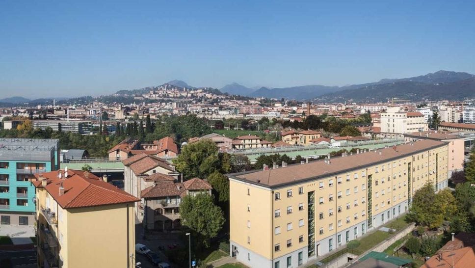 Il quartiere di Boccaeone a Bergamo Il quartiere di Boccaeone a Bergamo