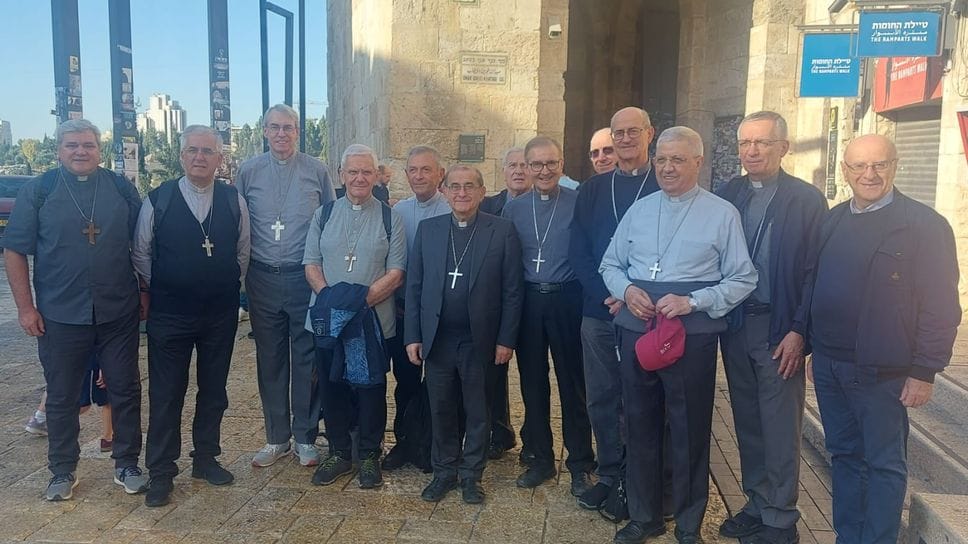 I Vescovi lombardi al secondo giorno di pellegrinaggio in Terra Santa I Vescovi lombardi al secondo giorno di pellegrinaggio in Terra Santa