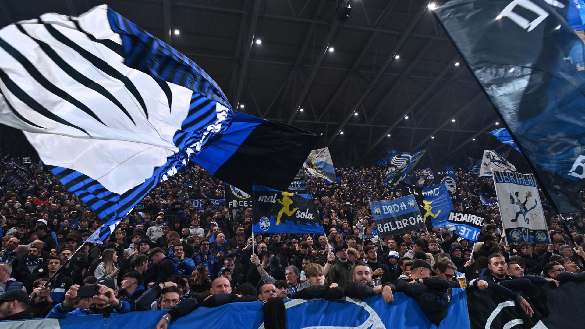 https://storage.ecodibergamo.it/media/photologue/2025/10/4/photos/atalanta-pareggio-che-brucia-ma-quel-che-si-e-visto-in-camp_bae9d48e-a164-11f0-85d5-8e765c89b52c_1920_1080.jpg