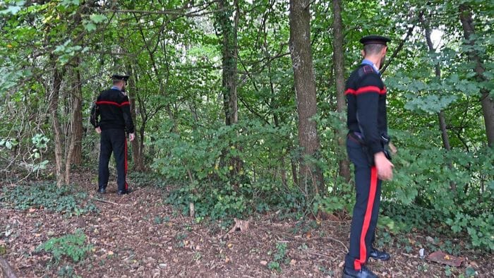 un cadavere nel bosco a bottanuco la scoperta dei cacciatori in zona cave