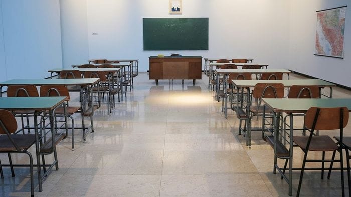 https://storage.ecodibergamo.it/media/photologue/2025/10/7/photos/cache/quaranta-comuni-senza-la-primaria-strozza-chiede-di-riaprire_3c49f1ec-a365-11f0-ab25-27d30ab876f4_1920_1080_v3_large_16_9.jpg