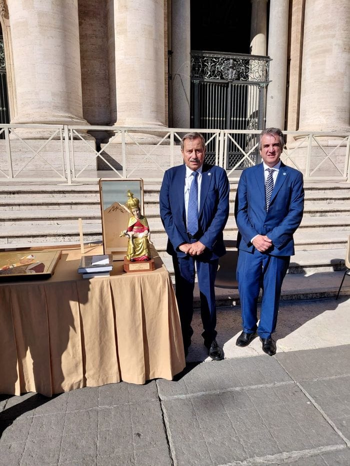 In Vaticano In Vaticano