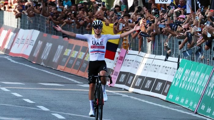 Pogacar contro la storia a Bergamo: missione quinto «Lombardia» di fila Pogacar contro la storia a Bergamo: missione quinto «Lombardia» di fila