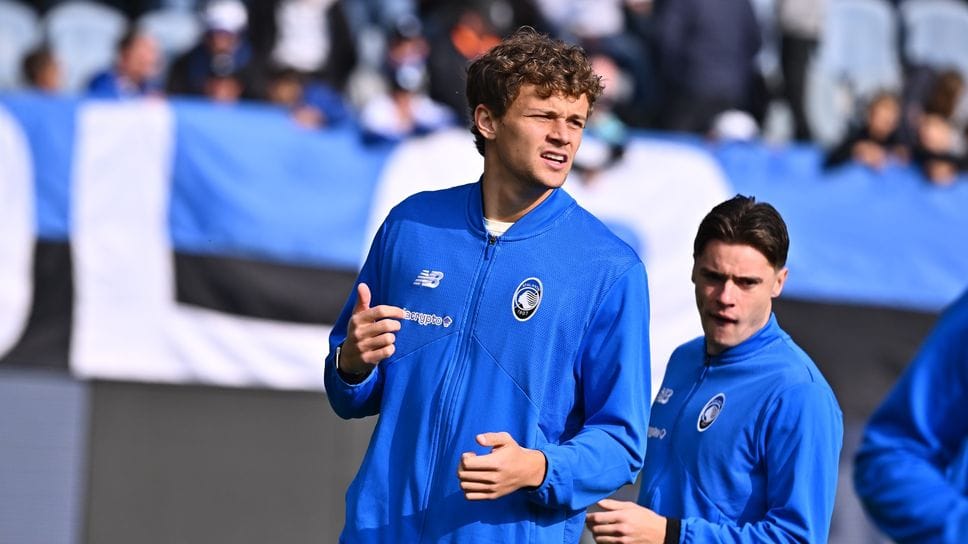 Giorgio Scalvini (sullo sfondo Nicola Zalewski) è rientrato dall’infortunio e rimarrà ad allenarsi a Zingonia nella pausa per le nazionali in vista della gara a Napoli