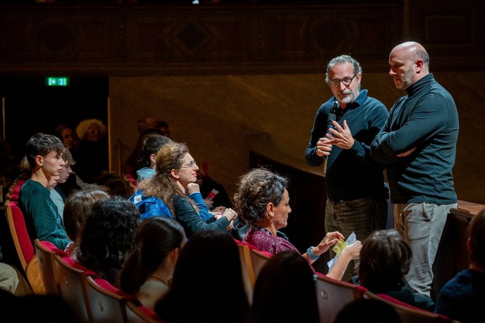 Francesco Micheli e Riccardo Frizza illustra la «Caterina Cornaro» al giovane pubblico