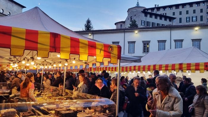 bergamo annullata per maltempo la festa del cioccolato da Ecodibergamo.it bergamo annullata per maltempo la festa del cioccolato